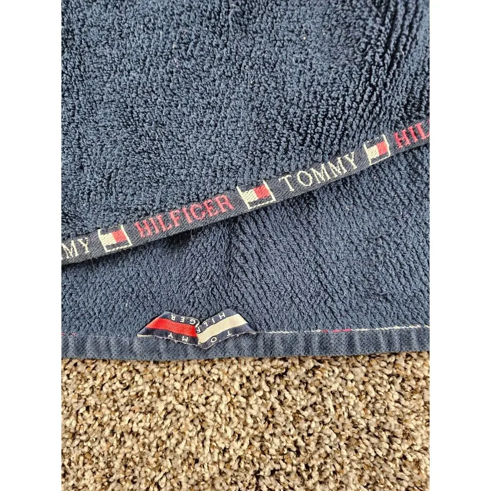 Vtg Y2K Tommy Hilfiger beach towel featuring a Navy Blue stripe design